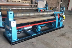 江西機(jī)械自動實(shí)心卷板機(jī)